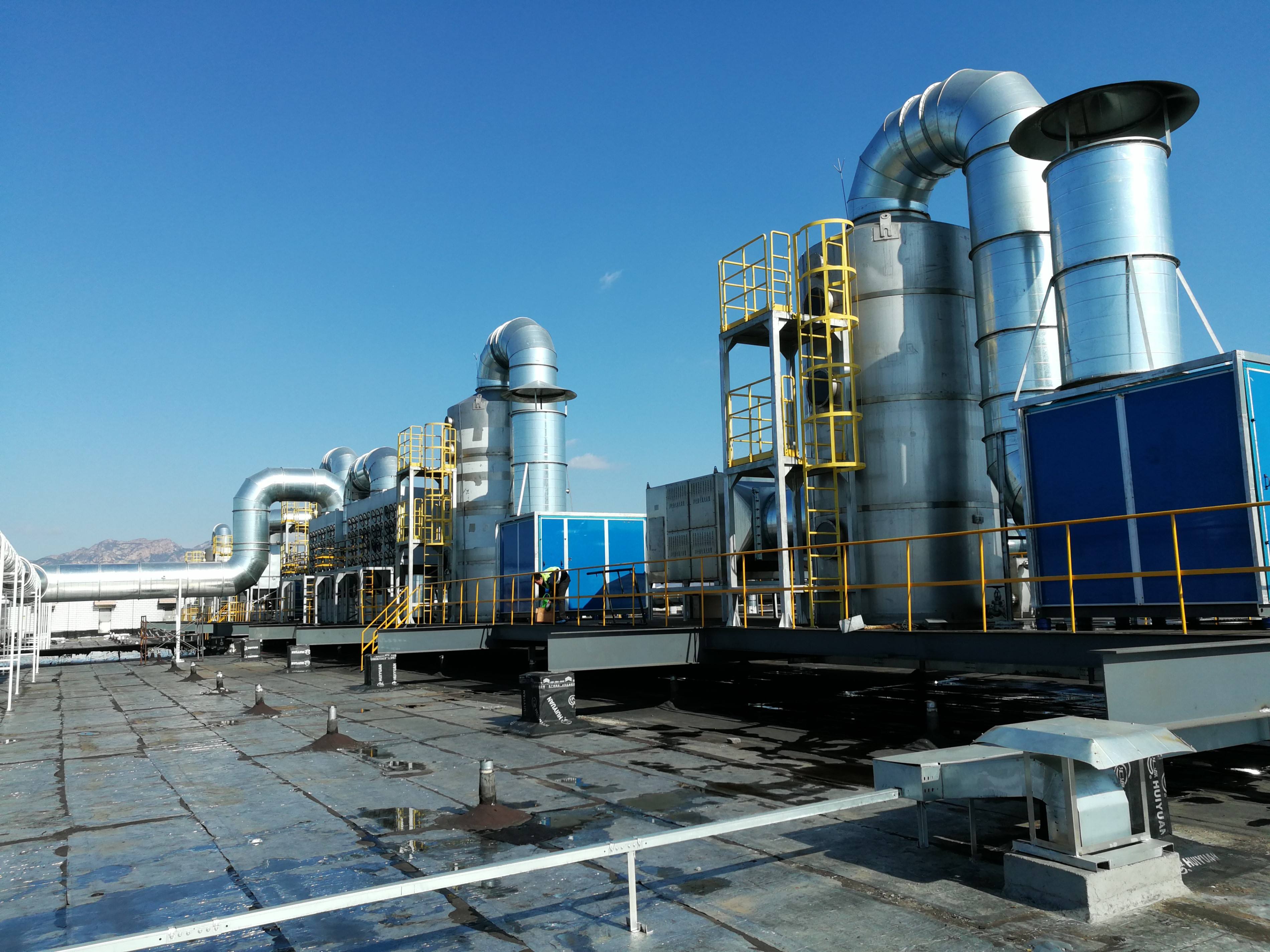 ���̰���