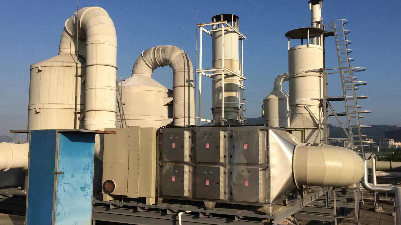 ���̰���